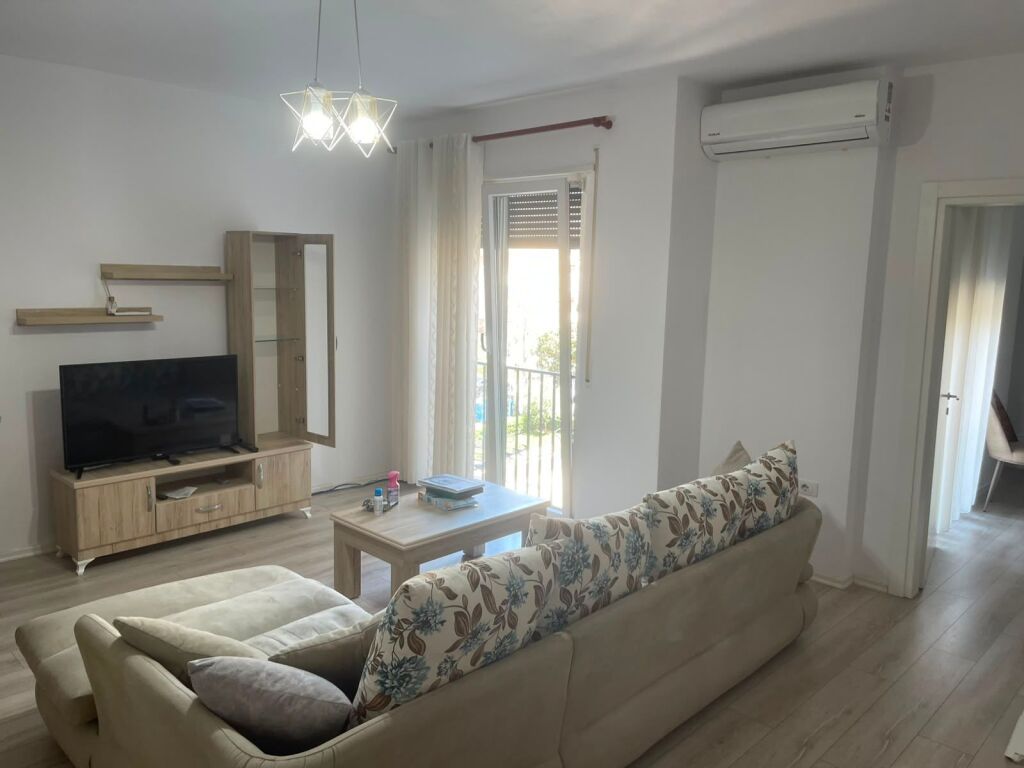 Appartamento 1+1 in affitto a Bulevardi Zogu I, Tirana, 70 m²