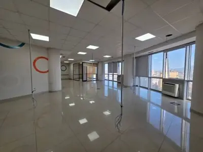Zyrë me qera në Selvia, Tiranë, 241 m². Foto 6 nga 6