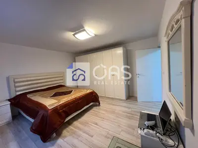 Apartament 2+1 me qera në 5 Maj, Tiranë, 70 m². Foto 3 nga 5