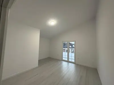 Vilë me qera në Mjull Bathore, Tiranë, 500 m². Foto 6 nga 10
