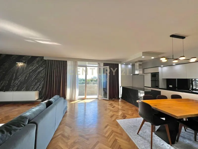 Appartamento 2+1 in affitto a Plazh Iliria, Durazzo, 200 m²