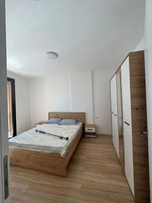 Apartament 1+1 me qera në Urgjenca e Pediatrisë, Tiranë, 70 m². Foto 3 nga 5
