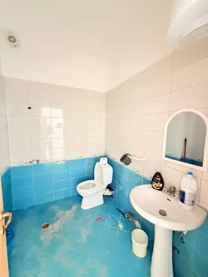 Ambient biznesi me qera në Poliklinika, Durrës, 92 m². Foto 4 nga 5