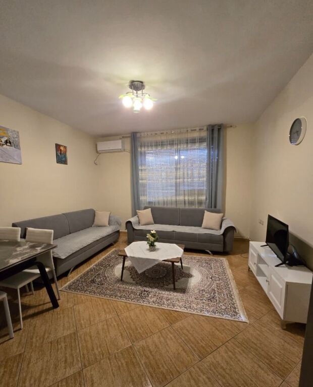 Appartamento 2+1 in affitto a Rruga e Kosovarëve, Tirana, 92 m²