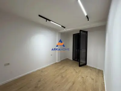 Apartament 2+1 me qera në Rruga Mine Peza, Tiranë, 94 m². Foto 2 nga 7