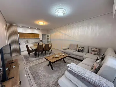 Apartament 2+1 me qera në Rruga Industriale, Tiranë, 100 m². Foto 2 nga 10