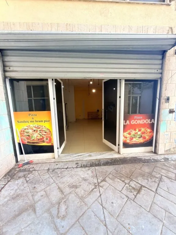 Ambient biznesi me qera në Stacioni i Trenit, Durrës, 40 m². Foto 1 nga 5