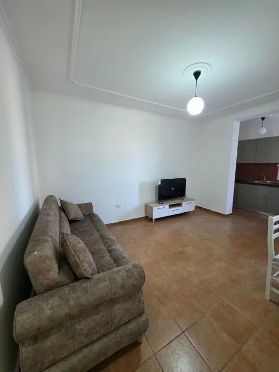 Apartment 1+1 for rent in Stadiumi Dinamo, Tirana, 65 m²
