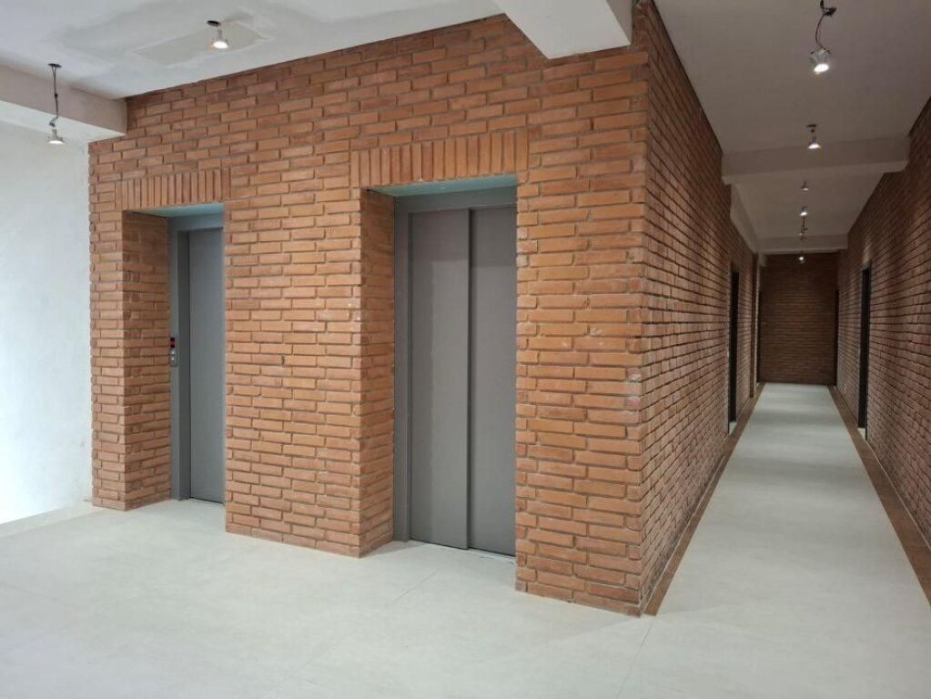 Apartament 1+1 me qera në Yzberisht, Tiranë, 75 m². Foto 3 nga 3
