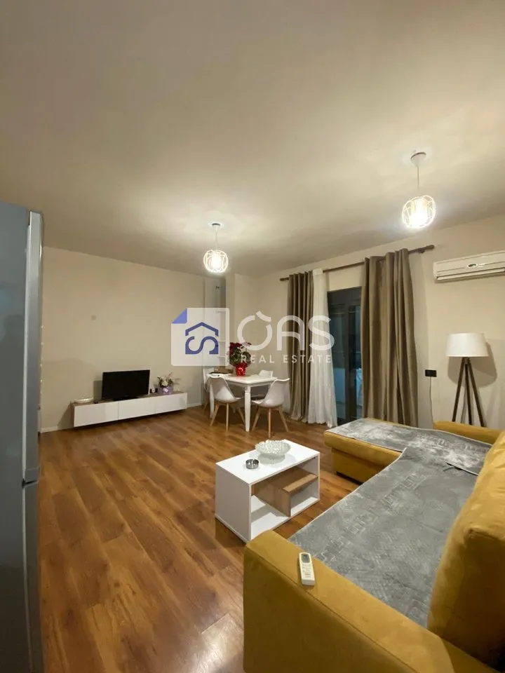Appartamento 1+1 in affitto a Laprakë, Tirana, 70 m². Foto 1 di 2
