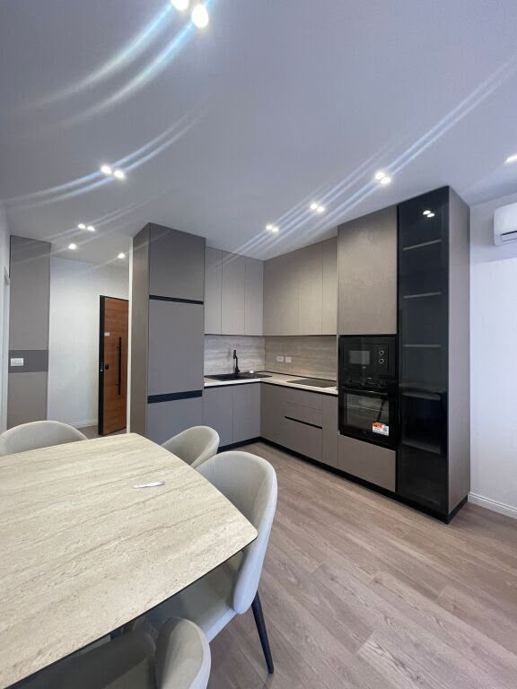 Apartament 2+1 me qera në Zogu i Zi, Tiranë, 100 m². Foto 1 nga 3
