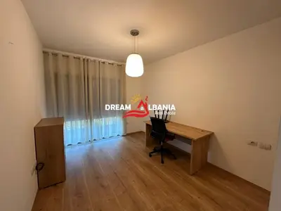 Vilë me qera në Mullet, Tiranë, 250 m². Foto 5 nga 12