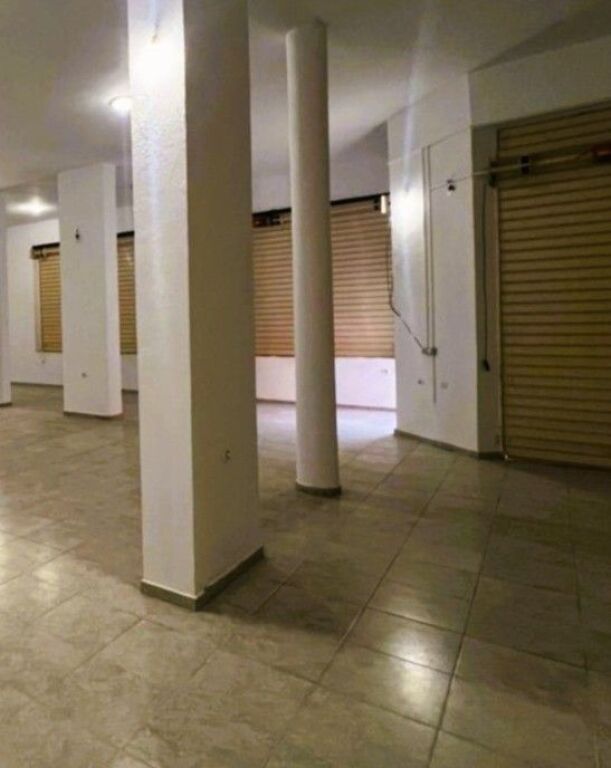 Commercial space for rent in Xhamlliku, Tirana, 161 m². Photo 3 of 3