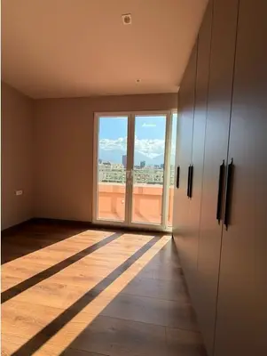 Apartment 3+1 for rent in Rruga Petro Nini Luarasi, Tirana, 135 m². Photo 3 of 11