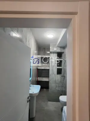 Apartament 1+1 me qera në Komuna e Parisit, Tiranë, 70 m². Foto 5 nga 6