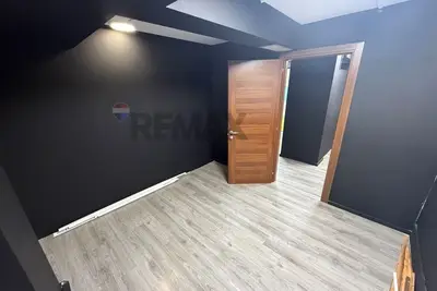 Office for rent in Rruga Sami Frashëri, Tirana, 173 m². Photo 5 of 8