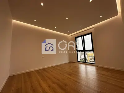 Apartament 2+1 me qera në Farmacia 10, Tiranë, 106 m². Foto 11 nga 12