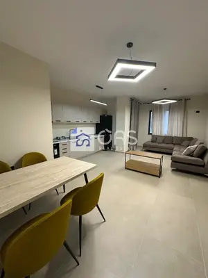 Appartamento 2+1 in affitto a Komuna e Parisit, Tirana, 100 m². Foto 1 di 5