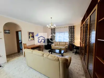Appartamento 1+1 in affitto a Rruga Tish Daija, Tirana, 65 m². Foto 3 di 11