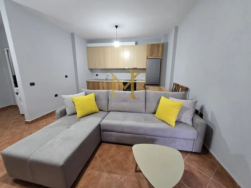 Apartament 1+1 me qera në Plazh, Durrës, 65 m²