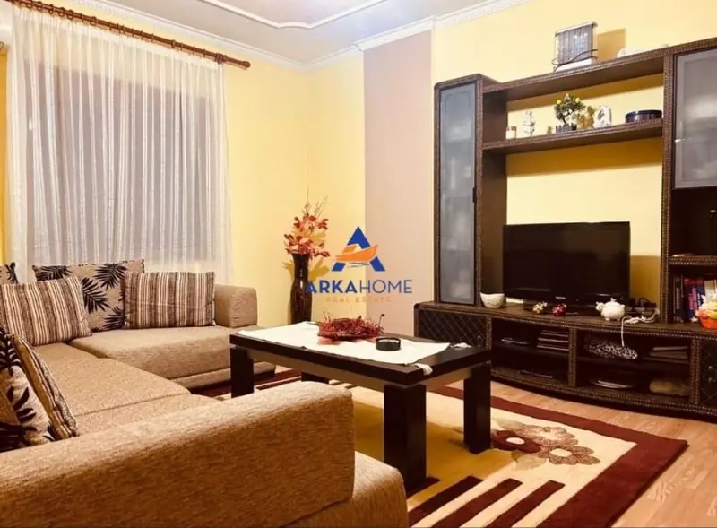 Appartamento 2+1 in affitto a Jordan Misja, Tirana, 100 m²