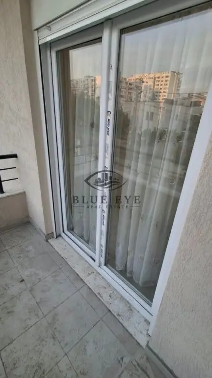 Appartamento 2+1 in affitto a Stacioni i Zjarrfikësve, Durazzo, 98 m²