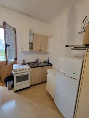 Garsoniere me qera në Siri kodra, Tiranë, 40 m². Foto 1 nga 3