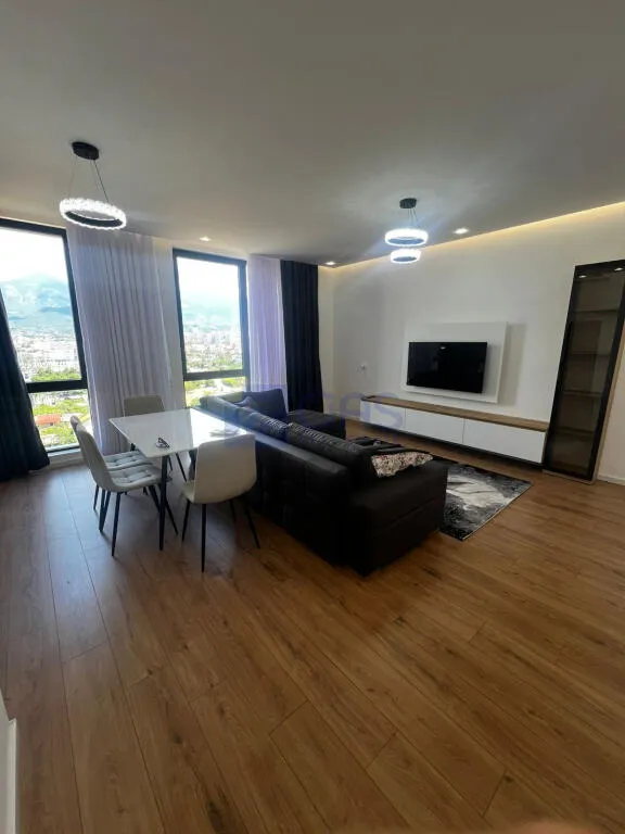 Appartamento 1+1 in affitto a Bulevardi i Ri, Tirana, 77 m². Foto 1 di 9