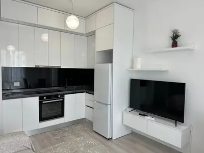 Apartament 1+1 me qera në Xhamlliku, Tiranë, 55 m². Foto 1 nga 3