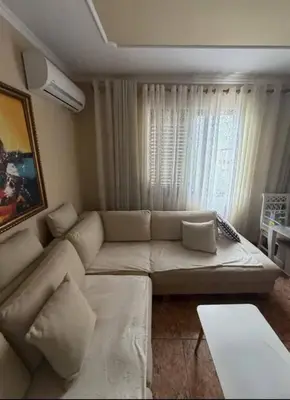 Apartament 2+1 me qera në Xhamlliku, Tiranë, 90 m². Foto 2 nga 3