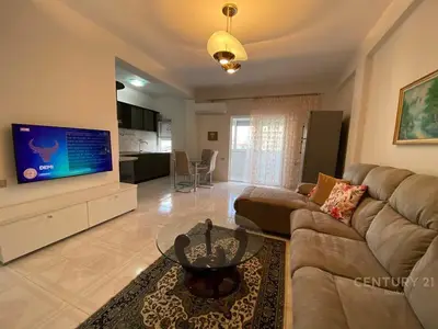 Apartment 2+1 for rent in Rruga Haxhi Dalliu, Tirana, 110 m². Photo 1 of 12