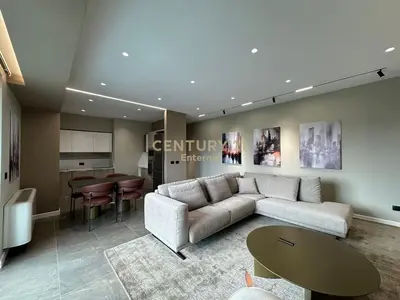 Apartament 2+1 me qera në Ambasador 3, Tiranë, 150 m². Foto 2 nga 6