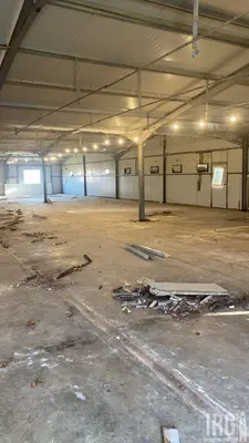 Magazinë me qera në Sektori Rinia, Durrës, 1 700 m². Foto 1 nga 4