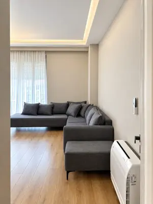 Appartamento 1+1 in affitto a Rruga 1 Maj, Coriza, 60 m². Foto 3 di 12