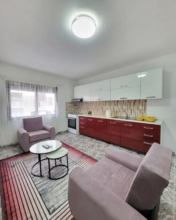 Apartment 2+1 for rent in Sheshi Willson, Tirana, 93 m²