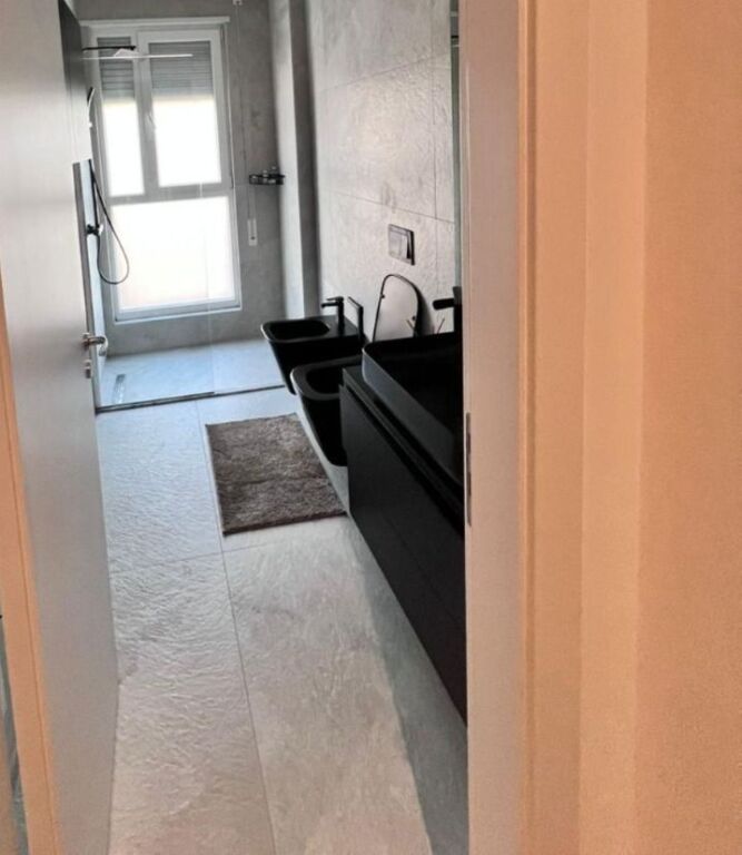 Apartment 3+1 for rent in Don Bosko, Tirana, 132 m². Photo 3 of 3
