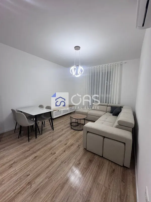 Apartament 1+1 me qera në Siri Kodra, Tiranë, 65 m²