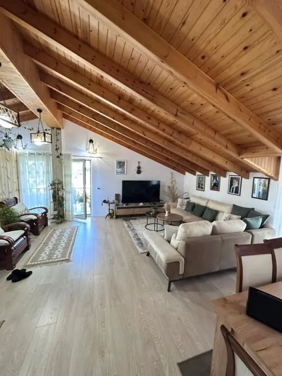 Vilë 2+1 me qera në Fllake, Durrës, 130 m²