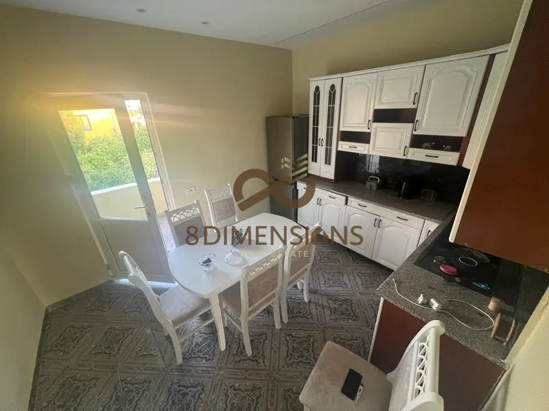 Apartament 2+1 me qera në Sheshi Shqiponja, Tiranë, 105 m²