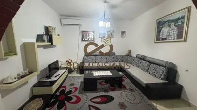 Apartament 2+1 me qera në Varri i Bamit, Tiranë, 100 m². Foto 1 nga 7