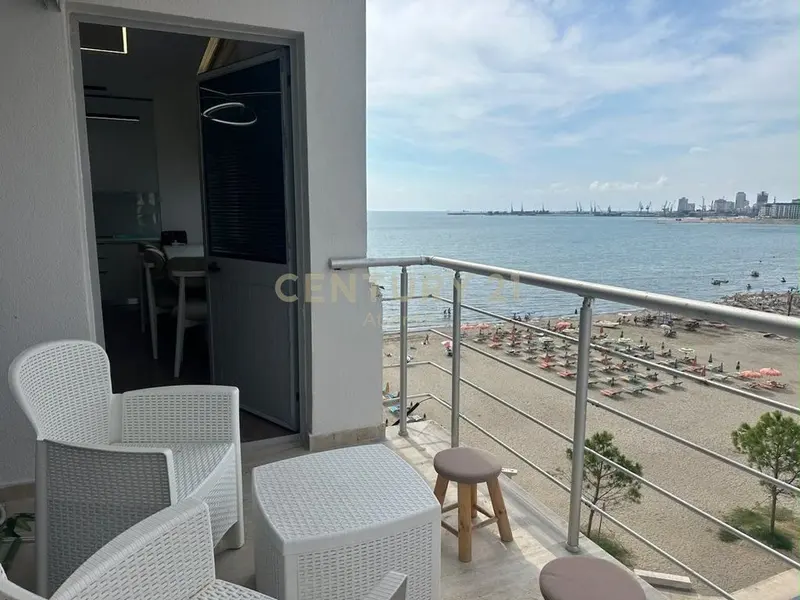 Apartament 1+1 me qera në Plazh rrota e kuqe, Durrës, 70 m²