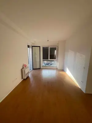 Apartment 2+1 for rent in Rruga Egnatia, Tirana, 92 m². Photo 2 of 5