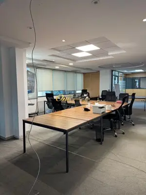 Office for rent in Bulevardi Deshmoret e Kombit, Tirana, 228 m². Photo 1 of 5