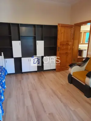 Apartament 2+1 me qera në Kodra e Diellit, Tiranë, 130 m². Foto 5 nga 7
