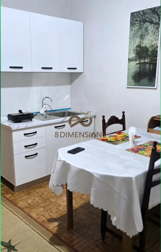 Apartament 1+1 me qera në Restorant Durrësi, Tiranë, 80 m². Foto 1 nga 4