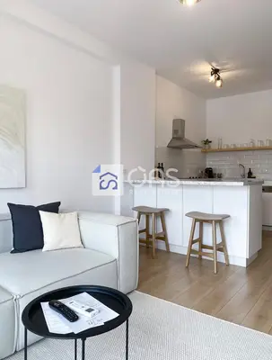 Apartament 1+1 me qera në Spaku, Tiranë, 65 m². Foto 3 nga 12