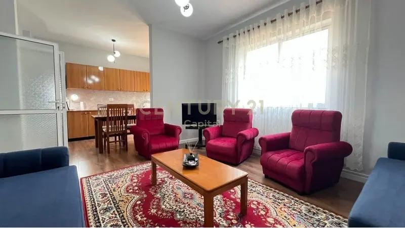 Appartamento 2+1 in affitto a Bulevardi Zhan D’Ark, Tirana, 126 m²