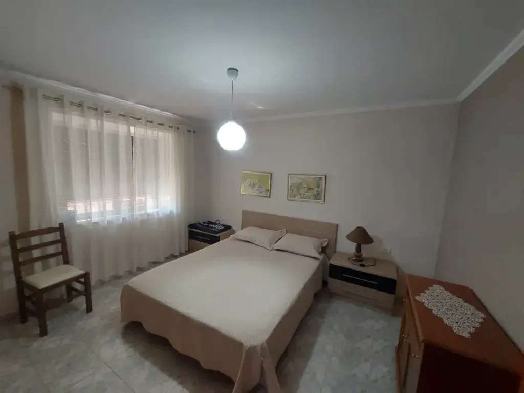 Appartamento 1+1 in affitto a Rruga e Elbasanit, Tirana, 65 m². Foto 3 di 3