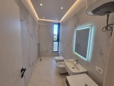Apartament 1+1 me qera në Jordan Misja, Tiranë, 67 m². Foto 5 nga 6