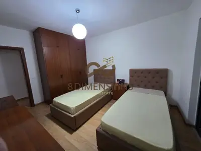 Appartamento 4+1 in affitto a Rruga Mine Peza, Tirana, 120 m². Foto 5 di 9